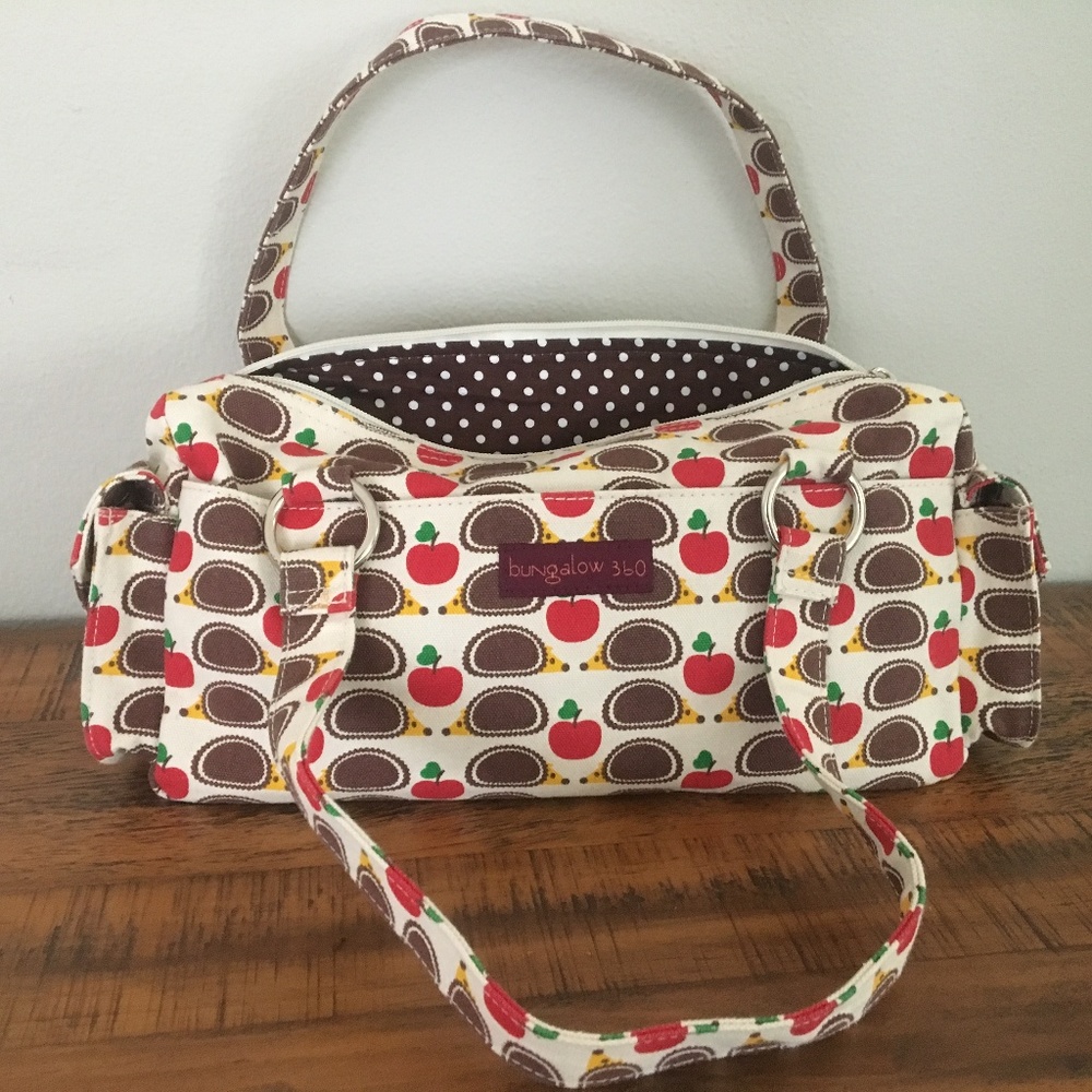 Bungalow 360 Canvas Satchel/Makeup Bag- Hedgehog